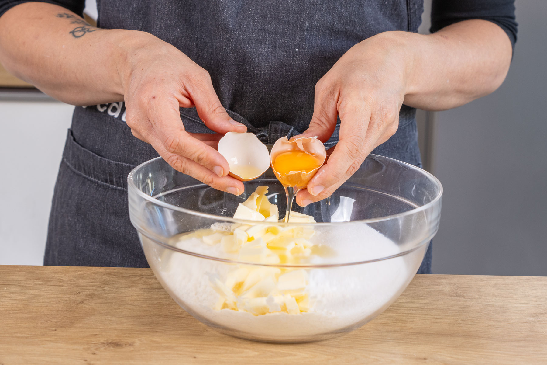 Gedeckter Apfelkuchen mit Apfelmus | Rezept