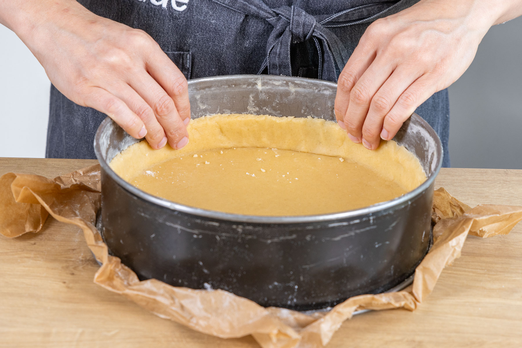 Gedeckter Apfelkuchen mit Apfelmus | Rezept