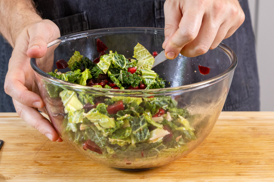 Grünkohlsalat mit Granatapfel | Rezept
