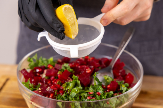 Grünkohlsalat mit Granatapfel