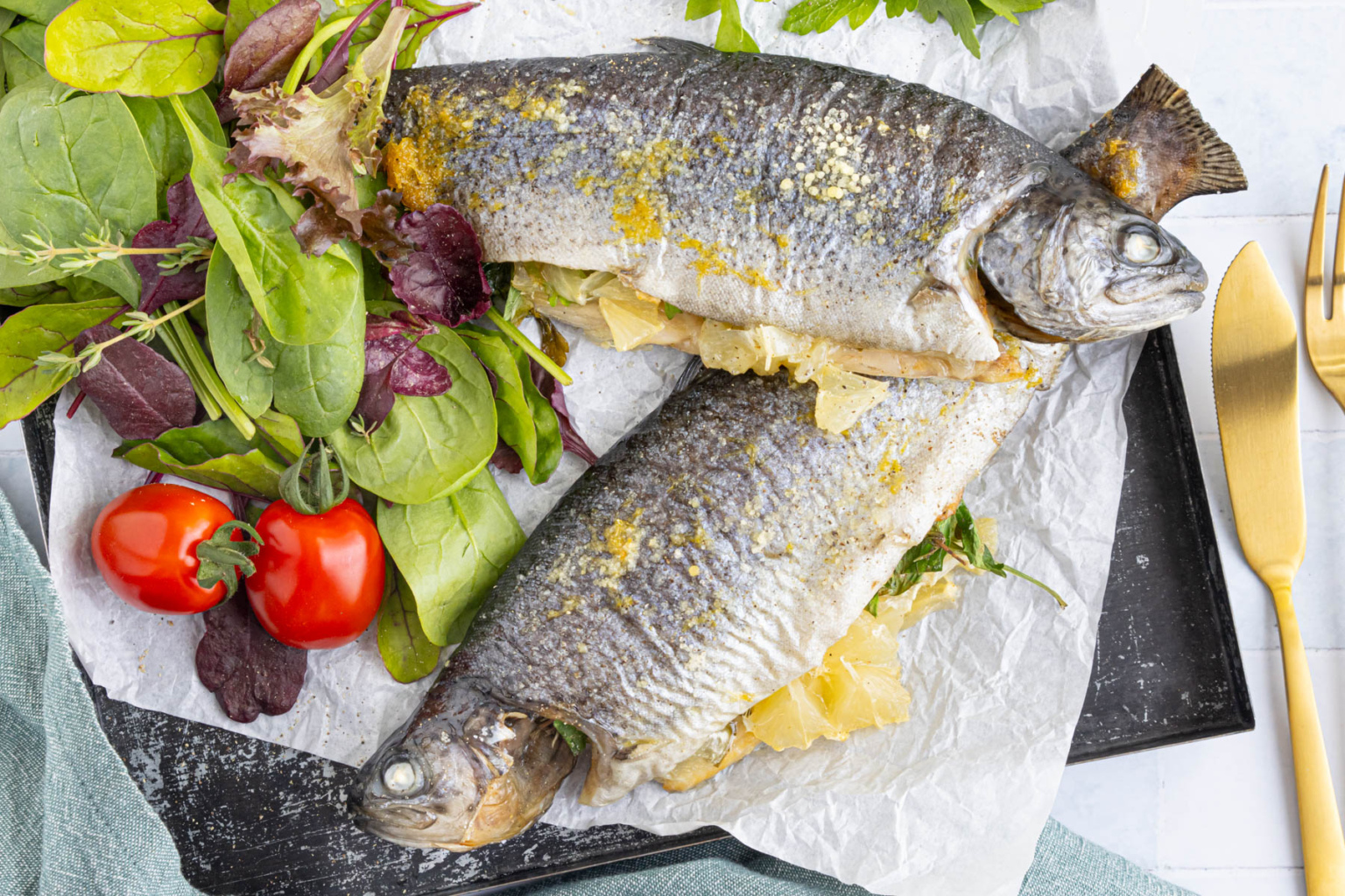 Gefüllte Forelle Aus Dem Backofen Rezept Knusprige Forelle aus dem Backofen | Rezept