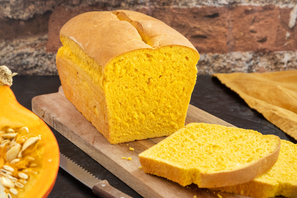 Kürbisbrot aus dem Thermomix® | Rezept - eat.de