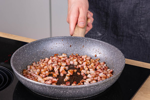 Bauchspeck anbraten