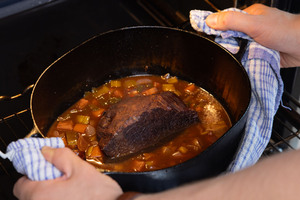 Der Braten im Ofen.