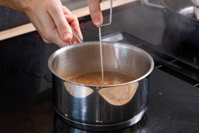 Soße mit Soßenbinder andicken