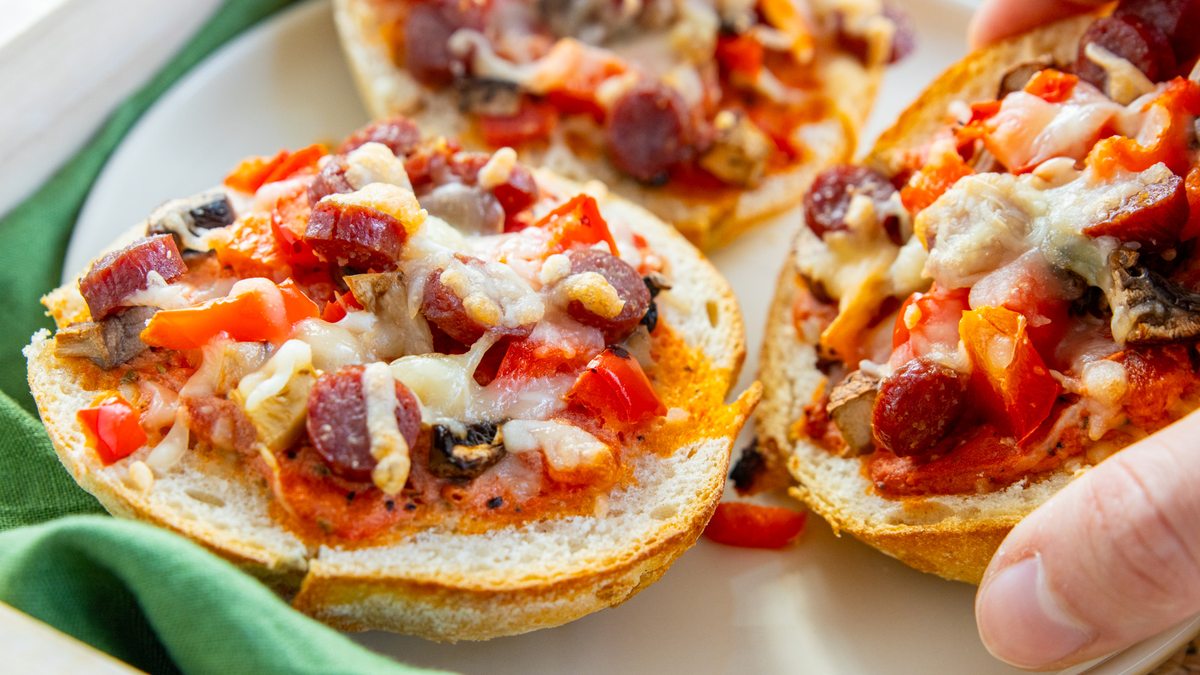 Schnelle Pizzabrötchen