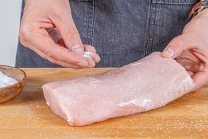 Fleisch salzen
