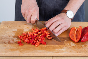 Spitzpaprika würfeln