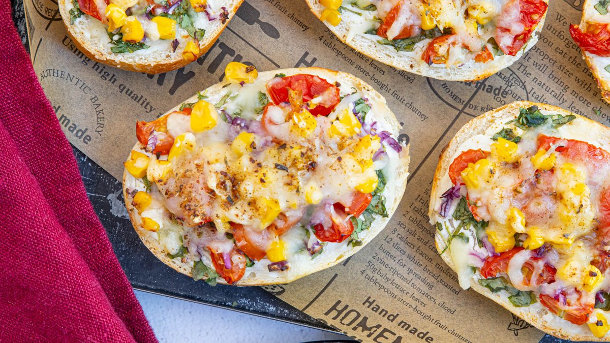 Vegetarische Pizzabrötchen