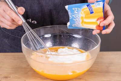 Schmand & Puddingpulver dazugeben