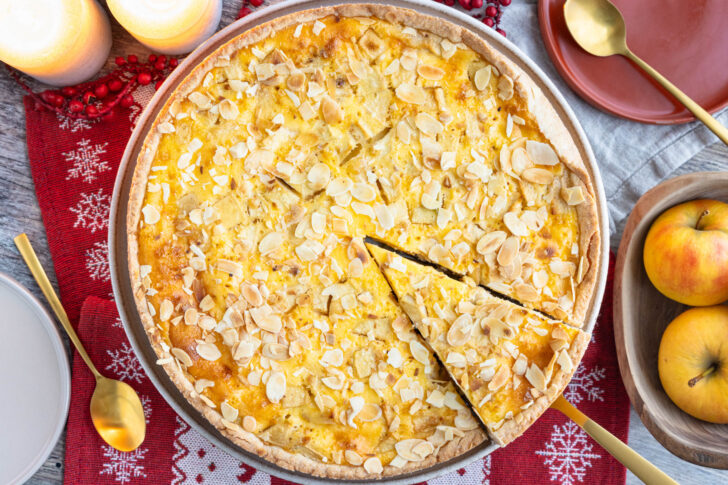 Bratapfelkuchen mit Pudding