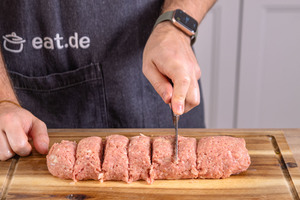Fleischmasse in gleiche Teile teilen