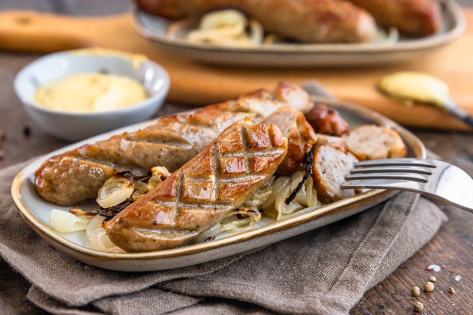 Bratwurst im Backofen zubereiten Rezept eat.de