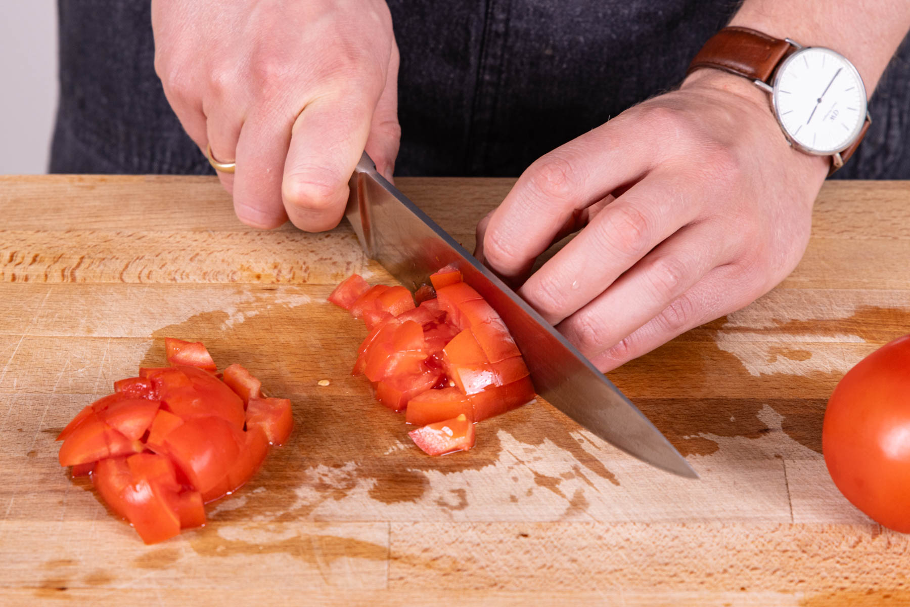Tomaten schneiden
