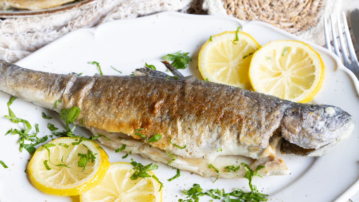 Panierter Schlemmerfisch: Gebratene Forelle wie im Restaurant