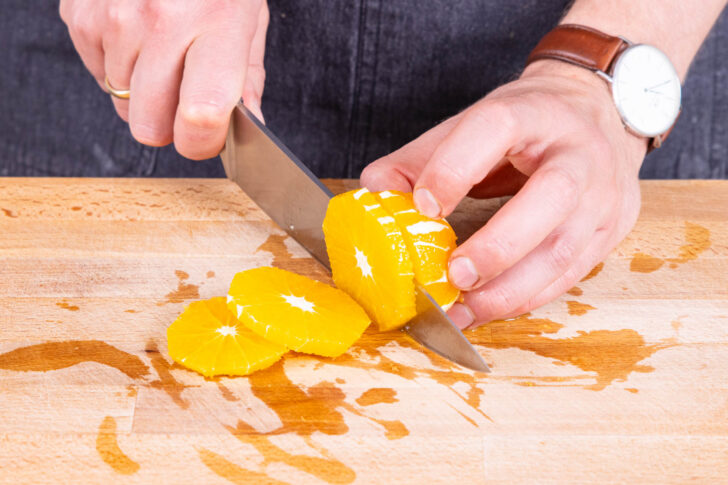 Orangen schneiden