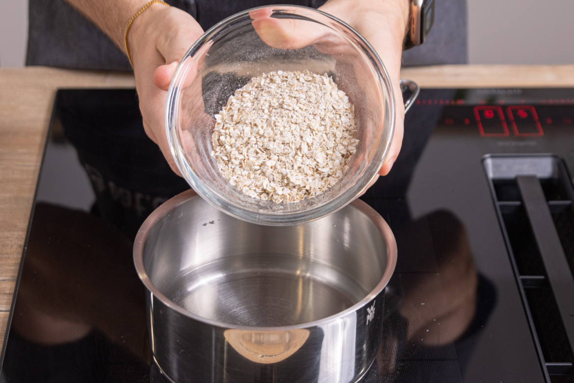 Haferbrei mit Wasser: einfaches Porridge-Grundrezept