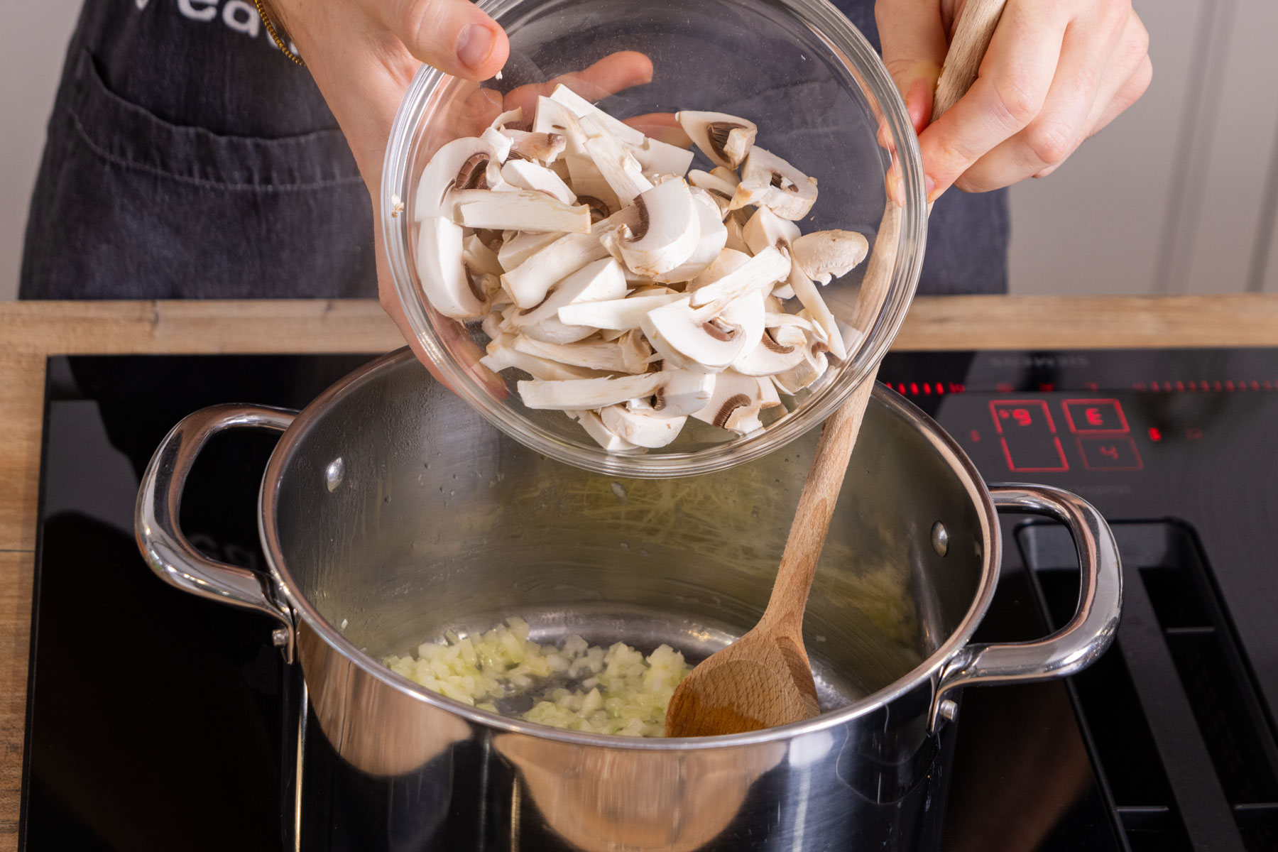 Hühnerfrikassee wie von Mama: schnell und einfach | Rezept