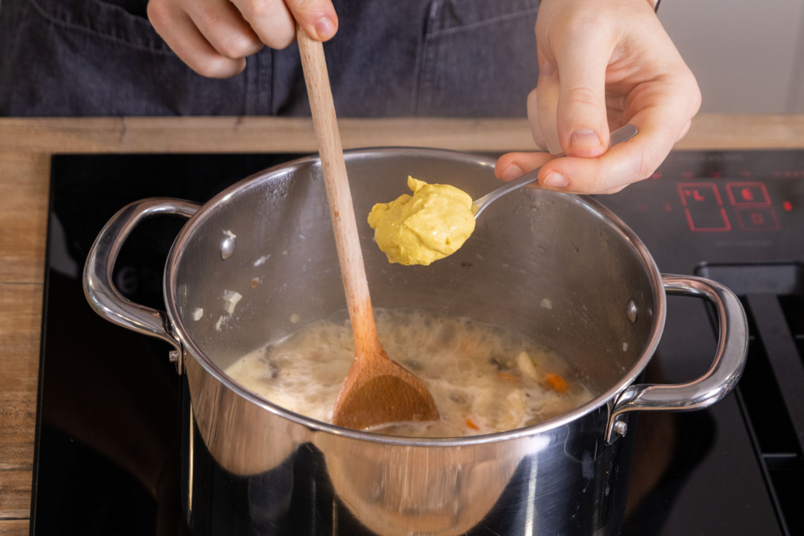 Hühnerfrikassee wie von Mama: schnell und einfach | Rezept