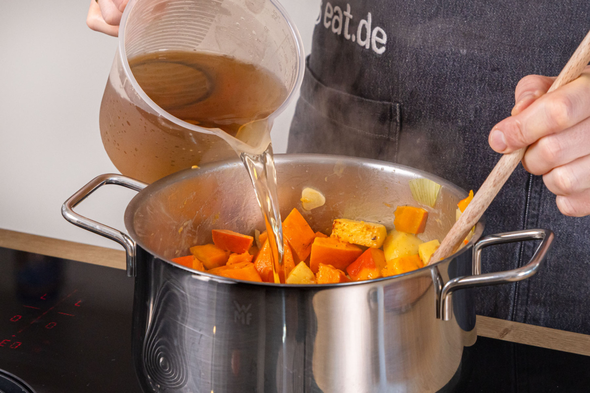 Kürbissuppe Rezept klassisch mit Hokkaido