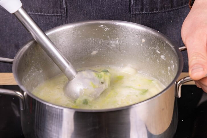 Lauchsuppe pürieren