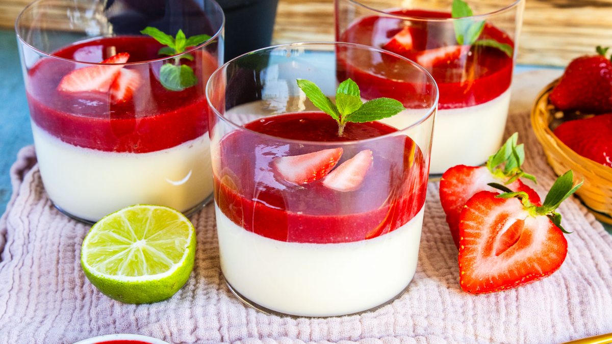 Panna Cotta Dessert im Glas: schnell & einfach