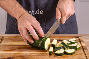 Zucchini schneiden