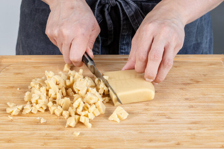 Marzipan klein schneiden