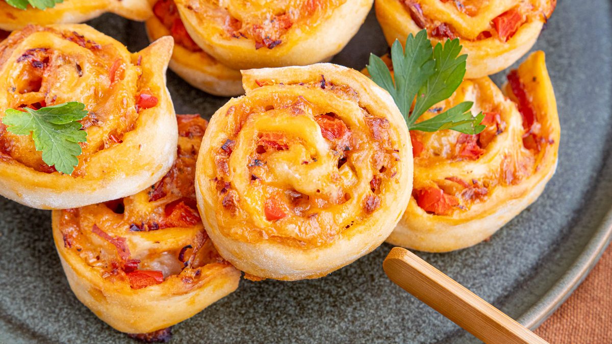 Pizzaschnecken aus Hefeteig