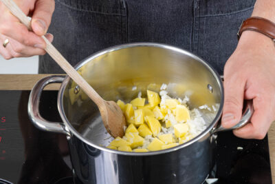 Gemüsewürfel anbraten