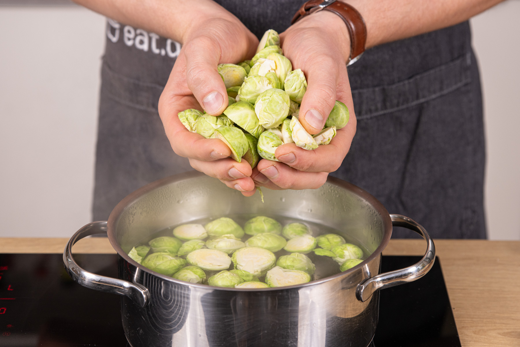 Rosenkohl im Backofen mit Parmesan überbacken