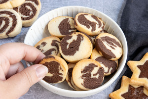 Schwarz-Weiß-Gebäck