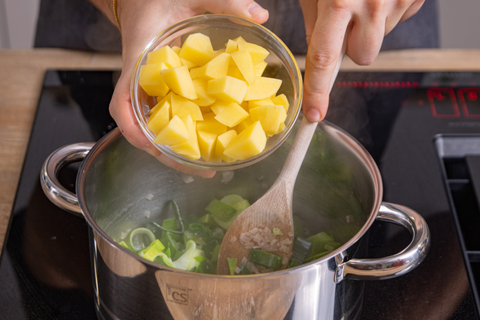Vegetarische Lauchcremesuppe | Rezept- eat.de
