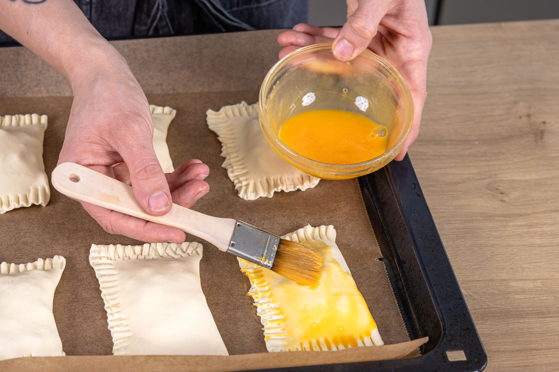 Apfeltaschen mit Blätterteig