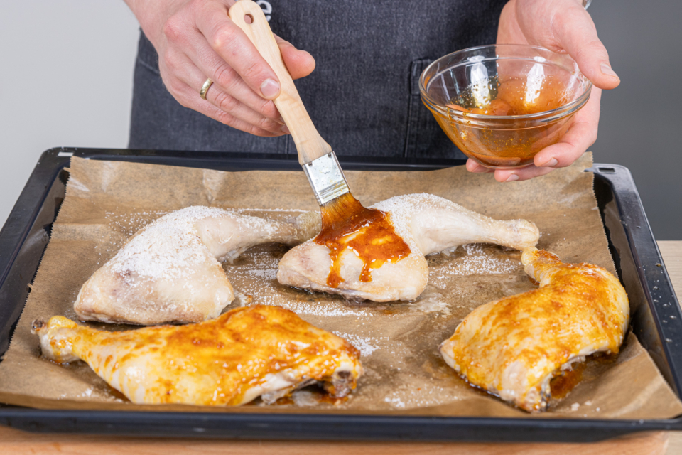 Wie Lange Brauchen Hähnchenschenkel Im Backofen Umluft Hähnchenschenkel im Backofen | Rezept- eat.de