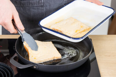 Toastscheiben braten