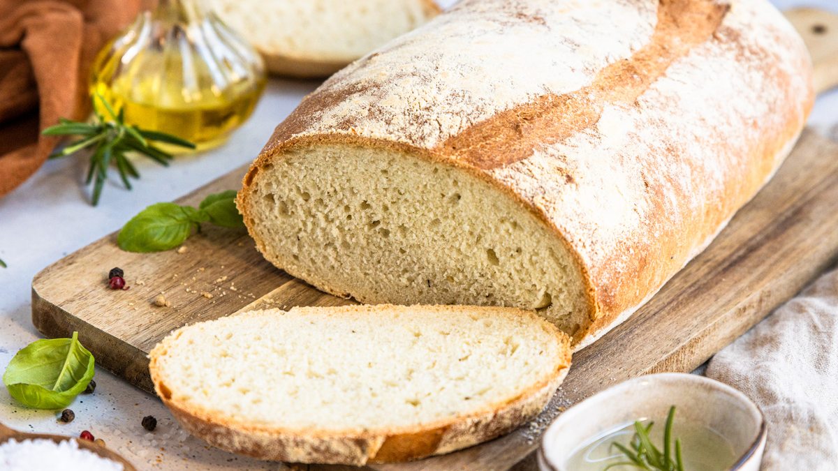 Italienisches Weißbrot | Rezept- eat.de