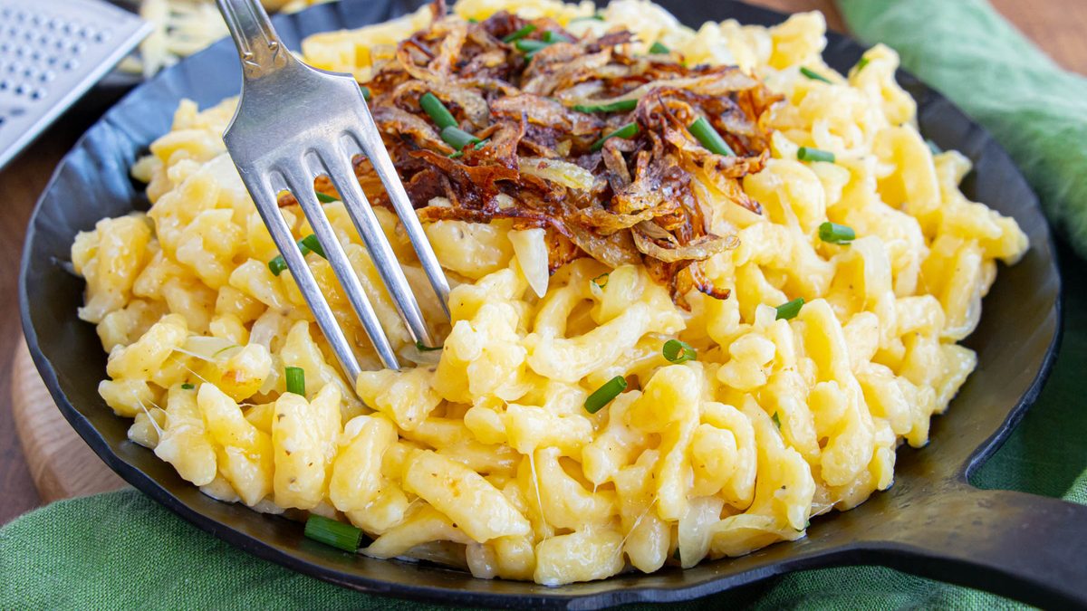 Käsespätzle aus der Pfanne