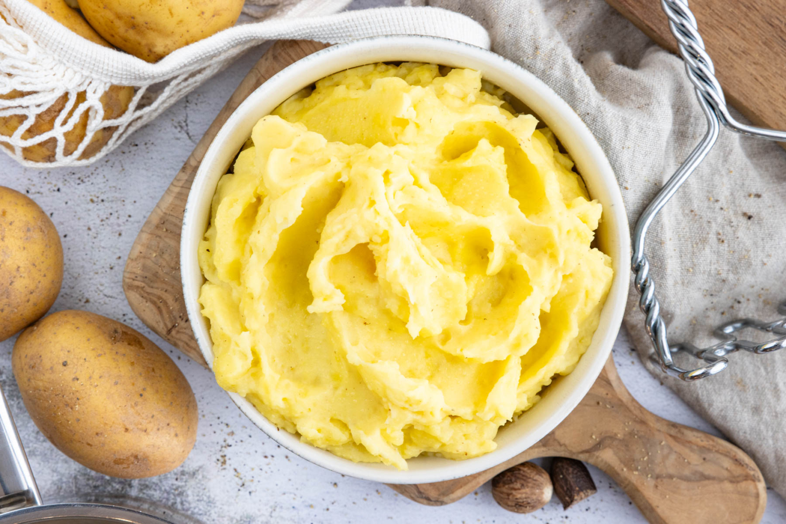 Kartoffelpüree Rezept: klassisch, cremig und einfach Kartoffelpüree Rezept: klassisch, cremig und einfach