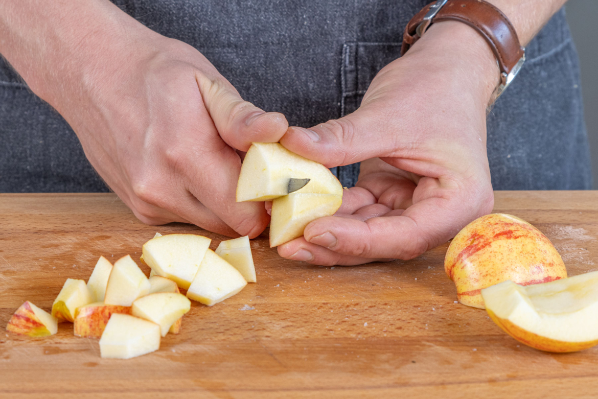 Matjessalat mit Apfel und Zwiebel | Rezept Matjessalat mit Apfel und Zwiebel | Rezept