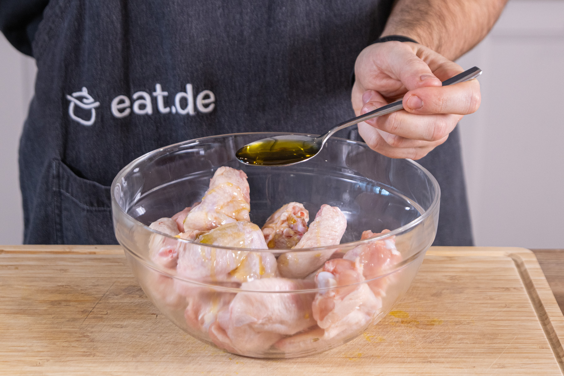 Ofenhähnchen mit Kartoffeln und Gemüse | Rezept- eat.de