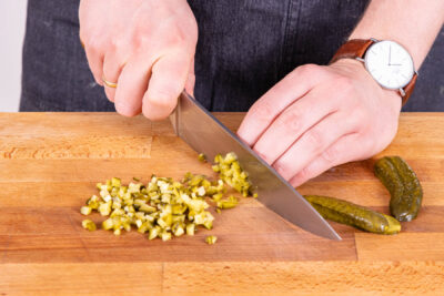 Cornichons schneiden