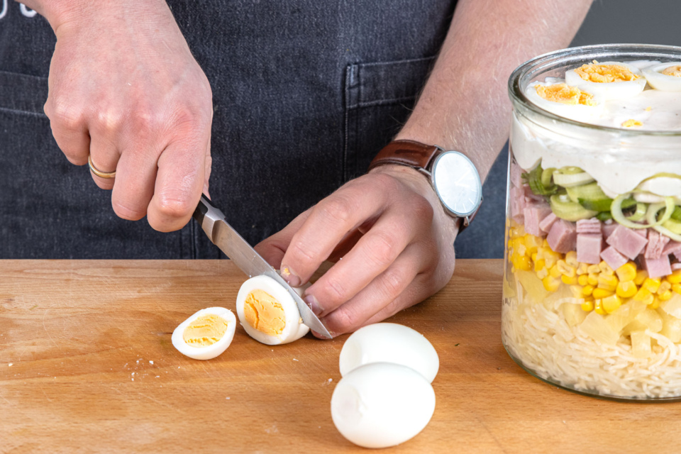 Schichtsalat nach Landfrauen-Art | Rezept