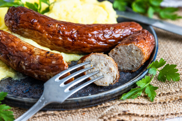 Bratwurst in der Heißluftfritteuse