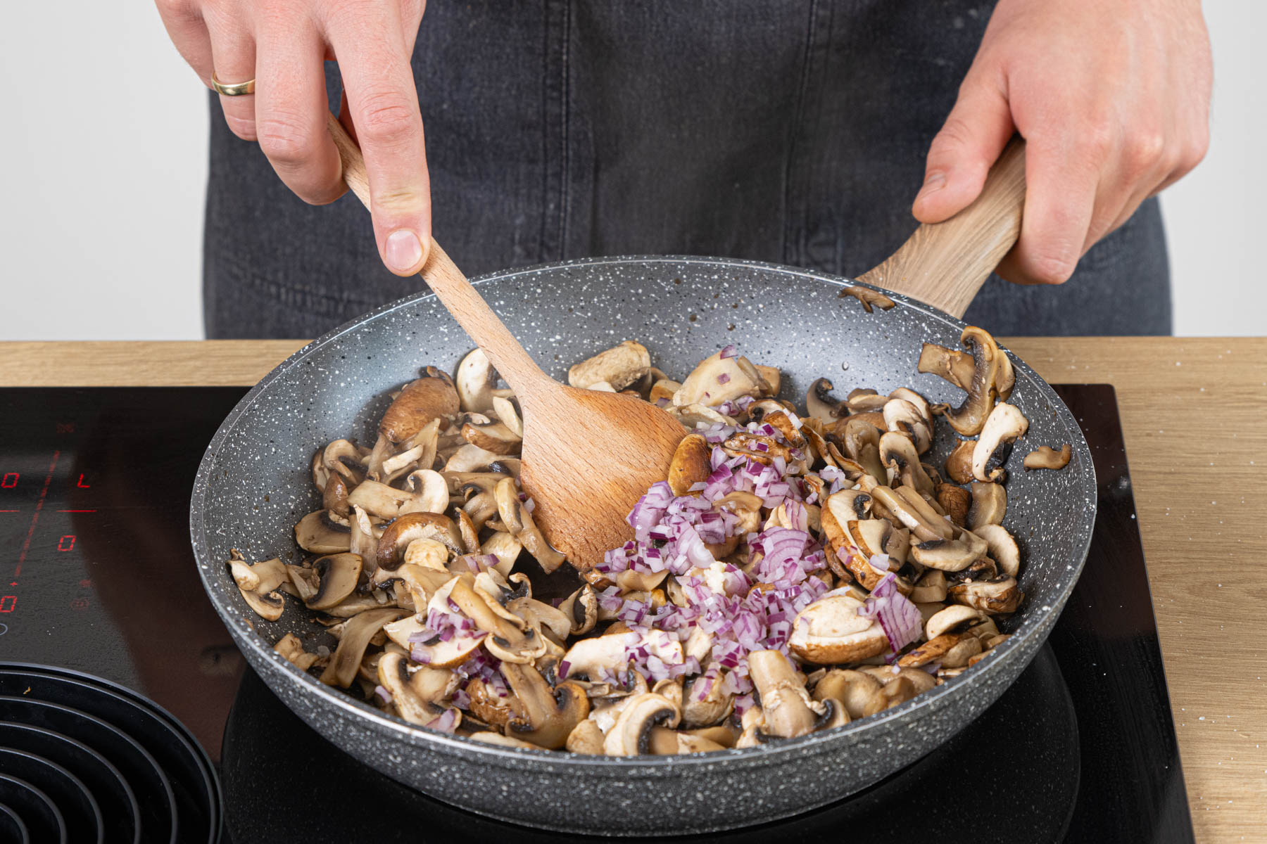 Champignon-Sahne-Soße Champignon-Sahne-Soße