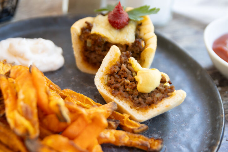 Cheeseburger Muffins