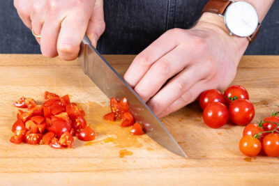 Tomaten schneiden