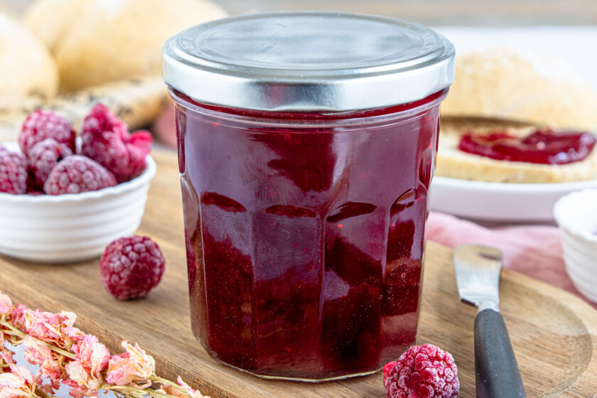 Himbeermarmelade aus gefrorenen Himbeeren