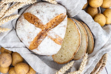 Kartoffelbrot backen