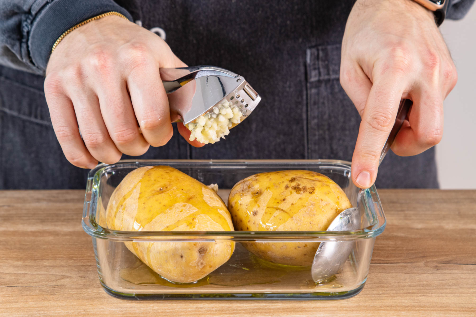 Ofenkartoffel aus der Heißluftfritteuse Rezept